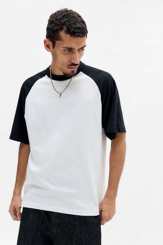 T-shirt raglan blanc et noir en taille: Medium - United Athle - Modalova