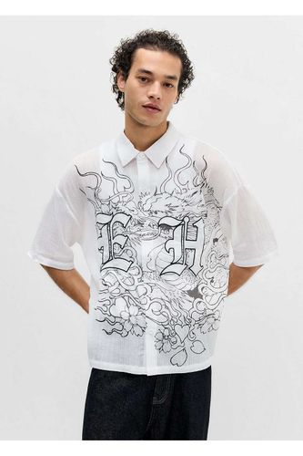 Chemise gothique blanche exclusive UO en taille: Small - Ed Hardy - Modalova