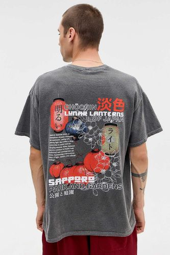 T-shirt UO Lunar Lanterns par en taille: TTP - Urban Outfitters - Modalova
