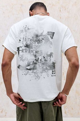T-shirt graphique UO éclaboussures dragon blanc par en taille: Large - Urban Outfitters - Modalova