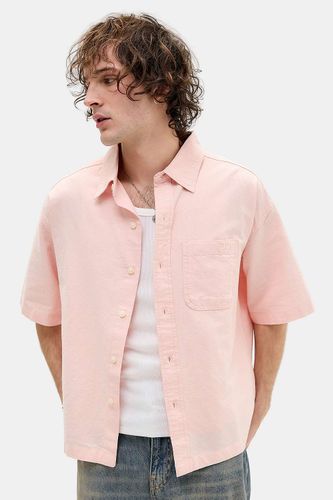 Chemise Arlo rose poudré unie en taille: Medium - BDG - Modalova