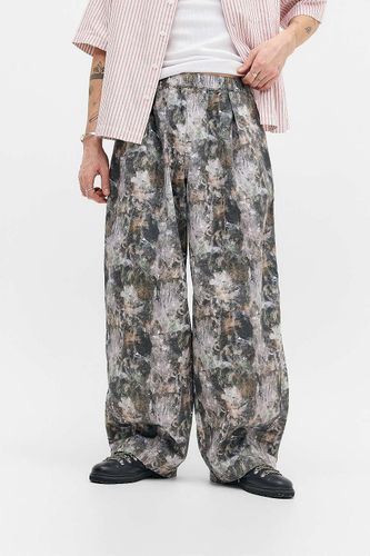 Bobbi Watercolour Camo Baggy Cocoon Trousers en taille: 2XS - BDG - Modalova