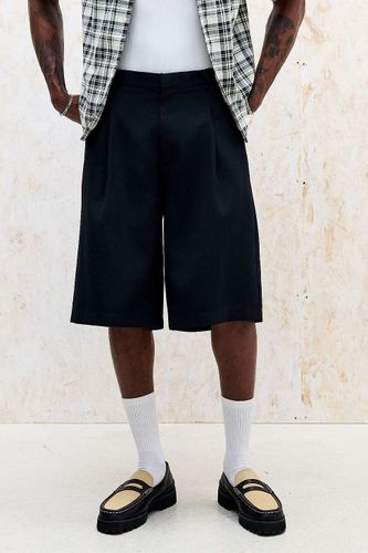 Short Noa UO par en taille: Small - Urban Outfitters - Modalova