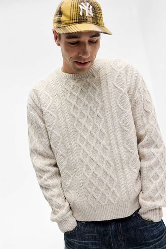 Pull en maille torsadée écru en taille: Small - BDG - Modalova