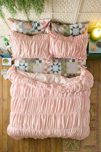 Ensemble de couette froncée par taille: Double - Urban Outfitters - Modalova