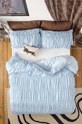 Ensemble de couette froncée par en taille: Double - Urban Outfitters - Modalova