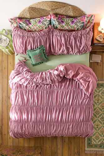 Ensemble de couette froncée par en taille: Double - Urban Outfitters - Modalova