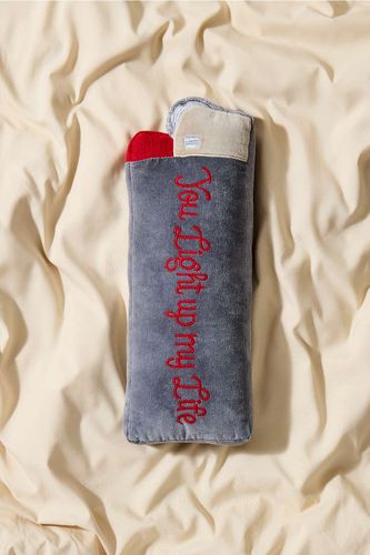 Coussin Light Up My Life par en Gray taille: TAILLE UNIQUE - Urban Outfitters - Modalova