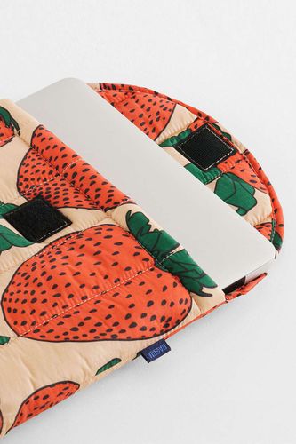 Housse pour ordinateur portable 13" Strawberry en taille: TAILLE UNIQUE - BAGGU - Modalova