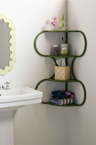 Lucie Green Corner Shelf par en Vert taille: TAILLE UNIQUE - Urban Outfitters - Modalova