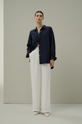 La chemise en soie surdimensionnée coupe classique décontractée One - LILYSILK - Modalova