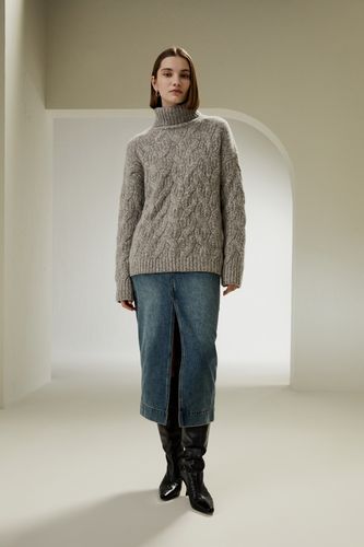 Cable-Knit Cashmere Turtleneck Sweater - LILYSILK - Modalova