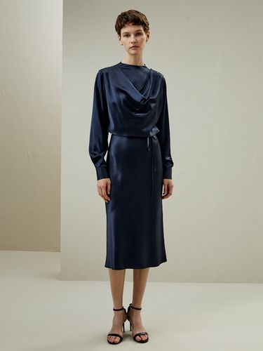 Robe midi en soie à encolure dégagée - LILYSILK - Modalova