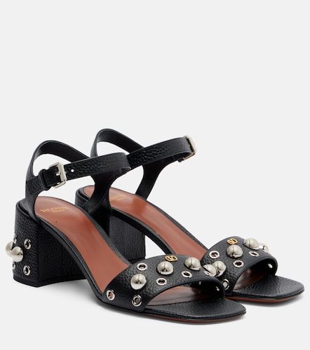 Sandales en cuir Nellcôte 60 à clous - Valentino Garavani - Modalova