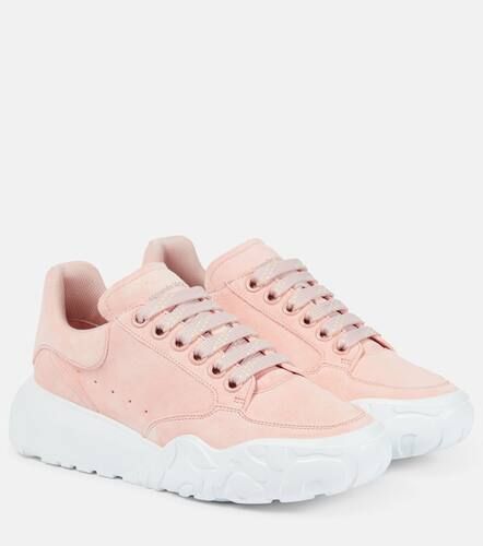 Baskets Court en daim - Alexander McQueen - Modalova