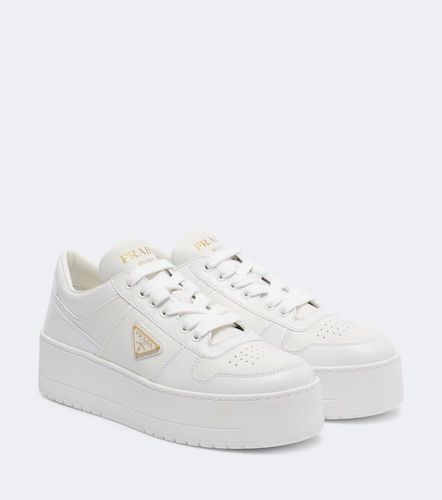 Baskets Downtown Bold en cuir à plateau - Prada - Modalova