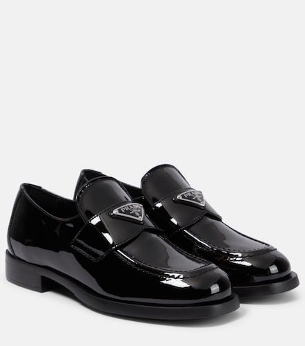 Mocassins en cuir verni à logo - Prada - Modalova
