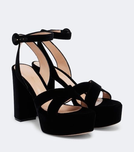 Sandales Sabrina à plateau en velours - Gianvito Rossi - Modalova