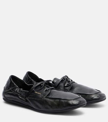 Chaussures bateau Shuffle en cuir - Prada - Modalova