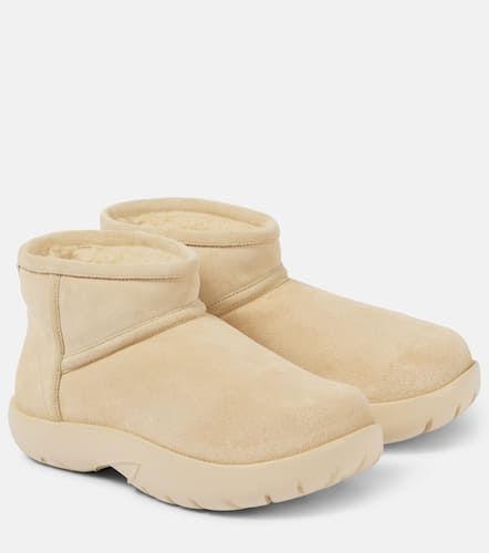 Bottines Snap Mini en daim et shearling - Bottega Veneta - Modalova