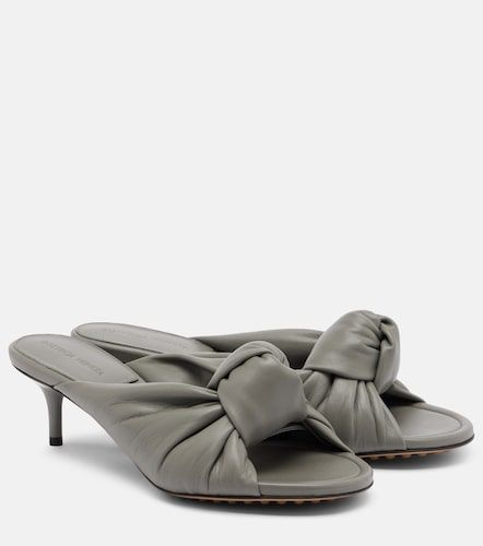 Mules Cherry Knot en cuir - Bottega Veneta - Modalova