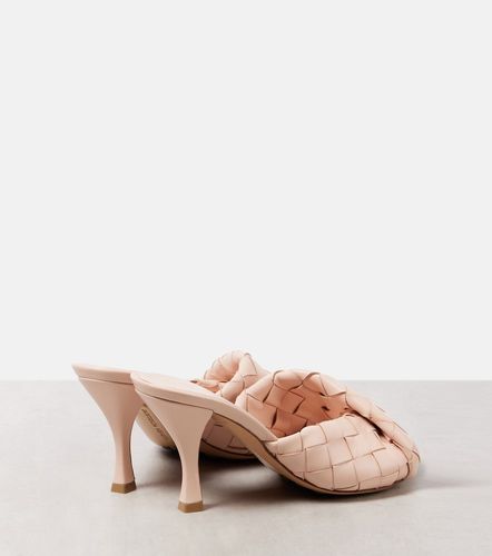 Mules Blink 80 en cuir Intrecciato - Bottega Veneta - Modalova