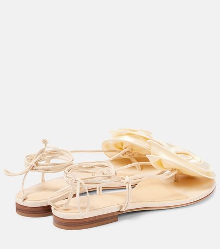 Sandales en cuir à fleurs - Magda Butrym - Modalova
