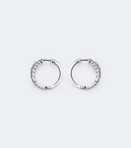 Boucles d'oreilles Diamond Twist en or blanc 18 ct et diamants - Bucherer Fine Jewellery - Modalova