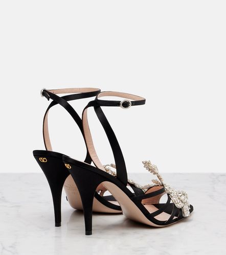 Sandales Ladycrush 100 en satin à ornements - Valentino Garavani - Modalova