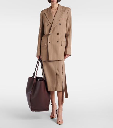Jupe midi en laine à fines rayures - Victoria Beckham - Modalova