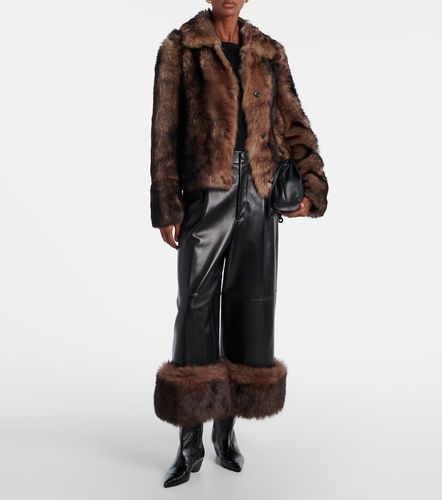 Veste raccourcie en shearling - Yves Salomon - Modalova