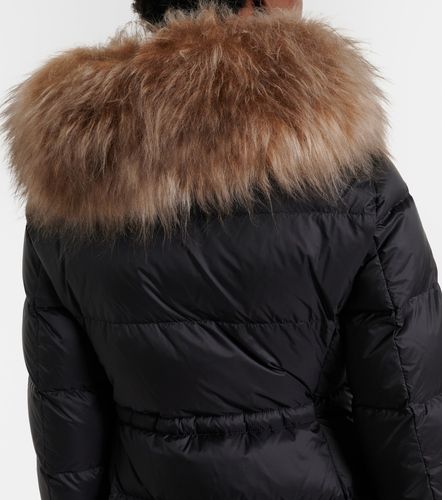 Doudoune Boedic à finition en peau lainée - Moncler - Modalova