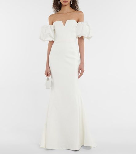 Robe de mariée Genevieve à encolure bardot en crêpe - Rebecca Vallance - Modalova
