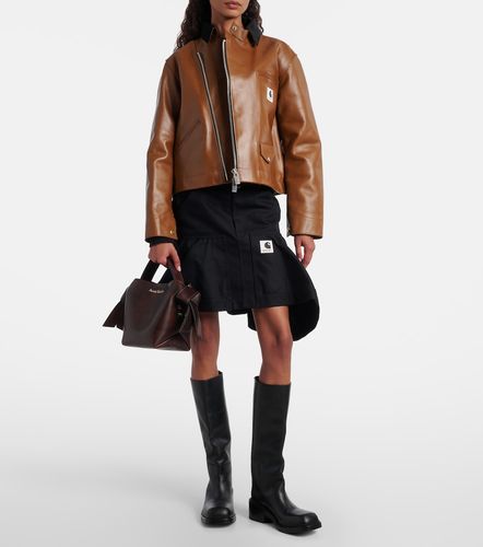 X Carhartt – Veste en cuir asymétrique - Sacai - Modalova