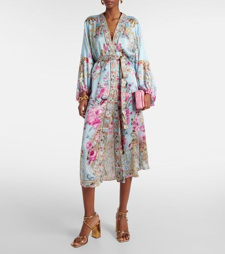 Kimono en satin de soie à fleurs - Camilla - Modalova