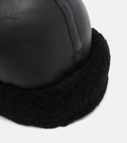 Toteme Chapeau en cuir et shearling - Toteme - Modalova