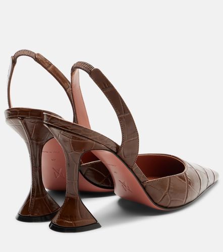 Escarpins slingback en cuir embossé - Amina Muaddi - Modalova