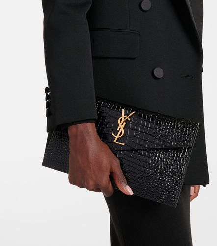Pochette Uptown en cuir verni - Saint Laurent - Modalova