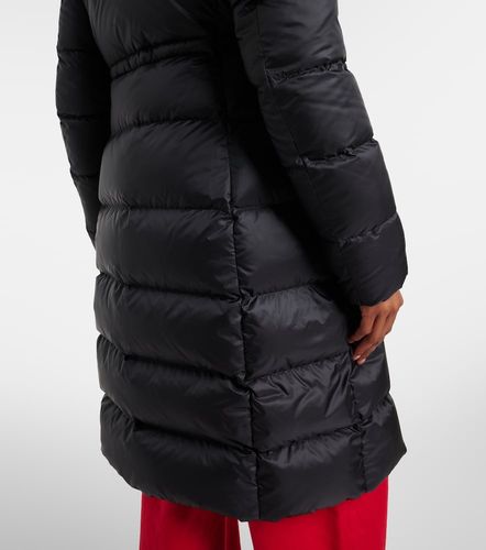 Doudoune Boedic à finition en peau lainée - Moncler - Modalova