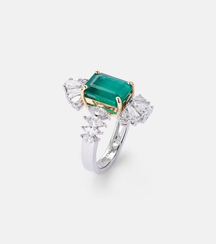 Bague Reign Supreme en or blanc 18 ct, diamants et émeraude - Yeprem - Modalova