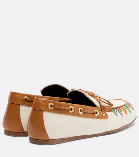 Chaussures bateau brodées en toile - Etro - Modalova