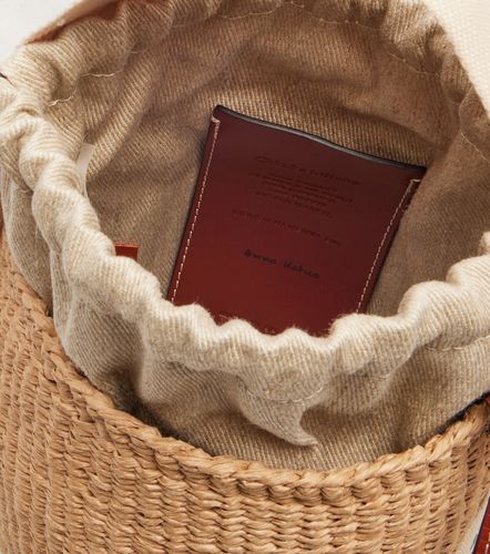 Chloé x Mifuko Sac seau Woody Small - Chloe - Modalova