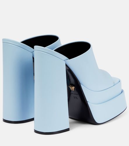Versace Mules à plateau en cuir - Versace - Modalova