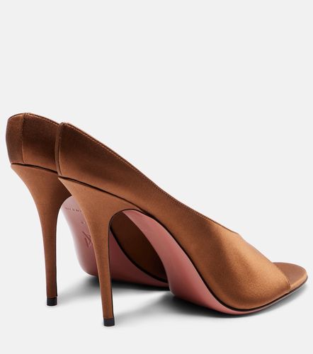 Mules Anok 105 en satin - Amina Muaddi - Modalova