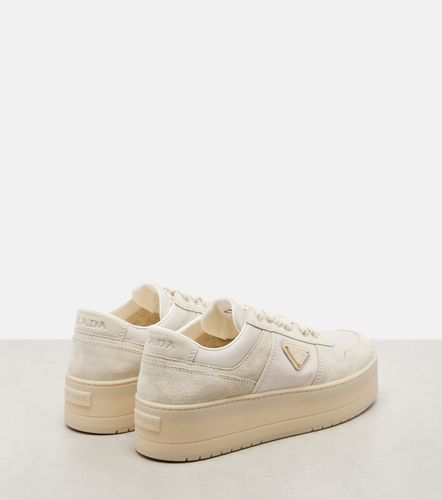 Baskets Downtown Bold en Re-Nylon et daim - Prada - Modalova