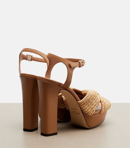 Sandales à plateau Heloise en raphia et cuir - Jimmy Choo - Modalova