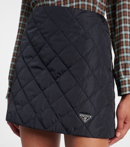 Mini-jupe matelassée en Re-Nylon - Prada - Modalova