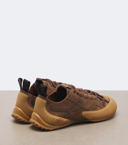 Loewe Baskets Grip Anagram en daim - Loewe - Modalova