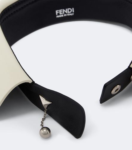 Fendi Col en cuir à ornements - Fendi - Modalova