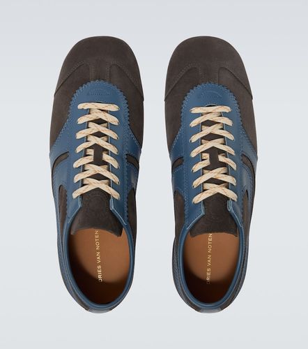 Baskets en daim bordé de cuir - Dries Van Noten - Modalova